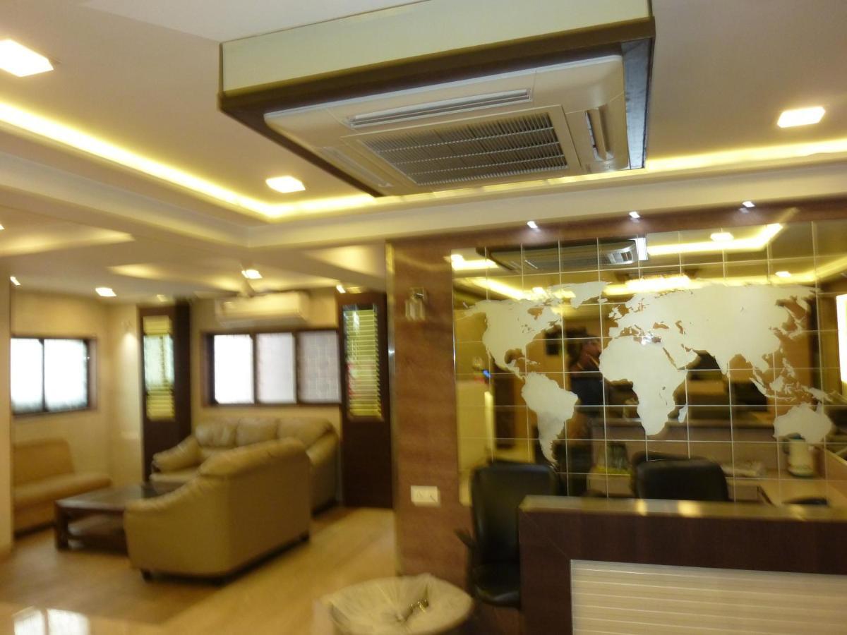 Hotel Orient Palace 孟买 外观 照片